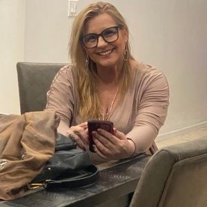 Meet your Posher, Donna